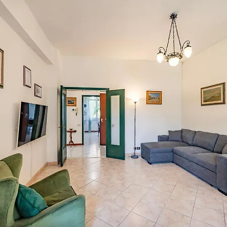 Apartamento I Giardini Al Mare 500mt From Sea - Happy