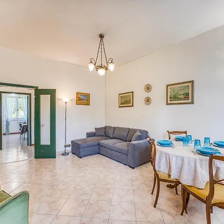 Apartamento I Giardini Al Mare 500mt From Sea - Happy