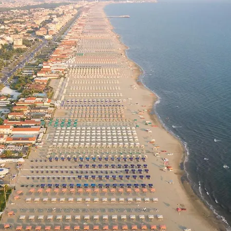 I Giardini Al Mare 500mt From Sea - Happy Apartamento Forte dei Marmi